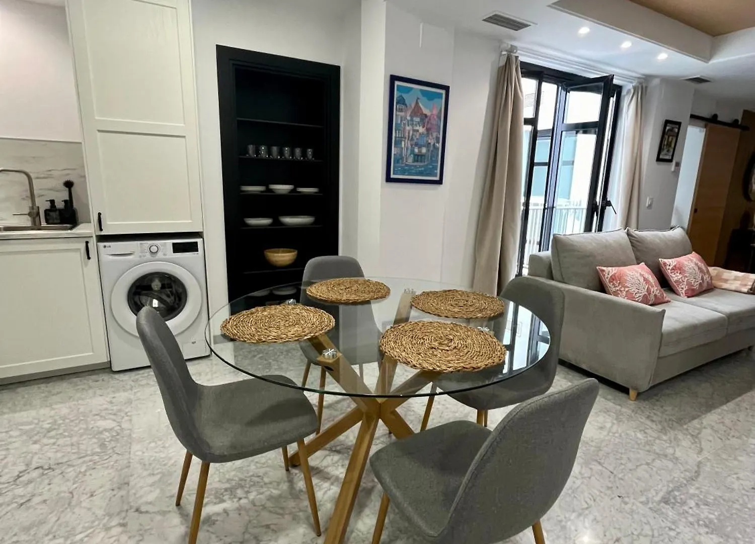 Apartment Lindo Pisito Sanlucar Calle Ancha Sanlucar de Barrameda Spain